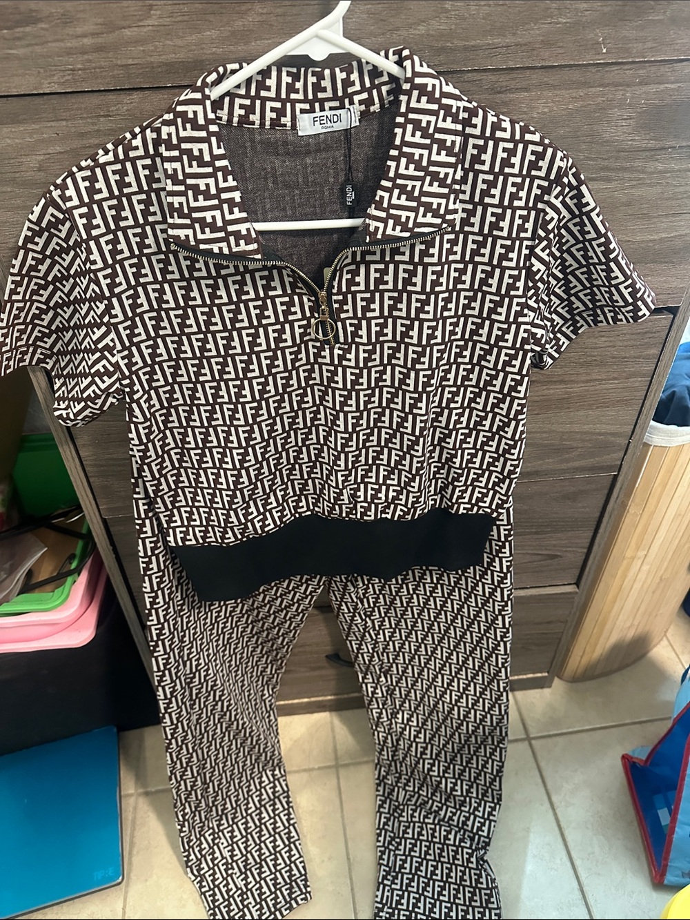 Brown & White Logo Knit Set with Black Waistband size S